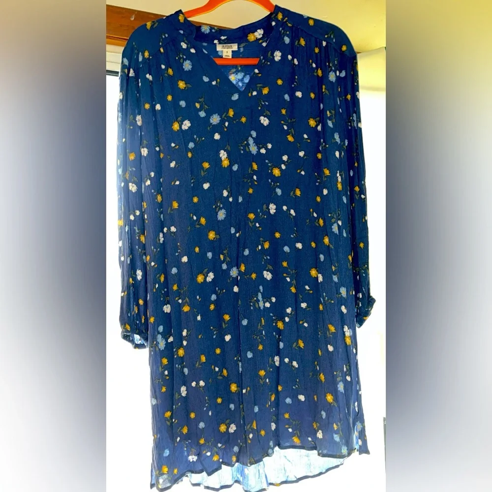 a.n.a blue floral dress. Like new. - Picture 1 of 3